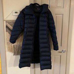 Patagonia navy blue puffer long